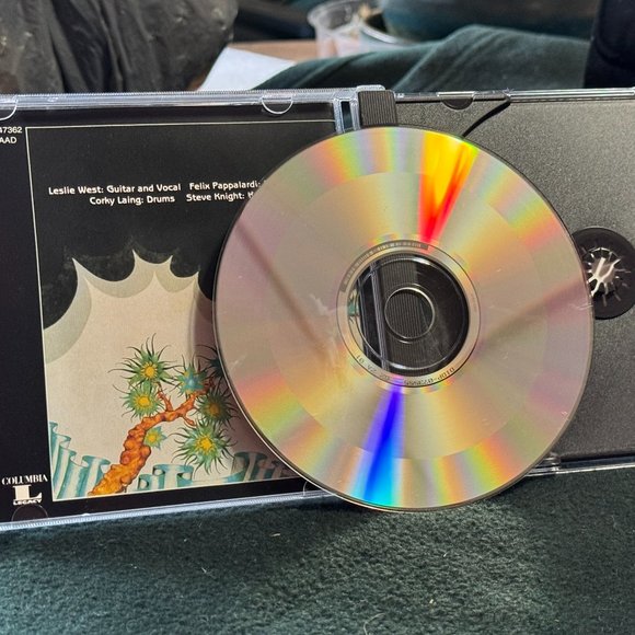 MOUNTAIN "NANTUCKET SLEIGHRIDE" COMPACT DISC * GREAT CONDITION * SLIGHTLY USED - Picture 3 of 5